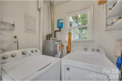 2213 Lanier Avenue, Charlotte, NC 28205 - Photo 33