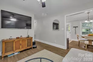 2213 Lanier Ave, Charlotte, NC 28205 - Photo 7