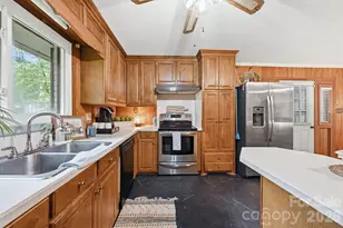 2204 Wilson Ave, Monroe, NC 28110 - Photo 11