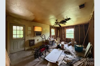 5022 Old Nc 18 Highway, Connelly Springs, NC 28612 - Photo 17