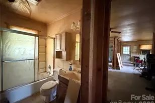5022 Old Nc 18 Hwy, Connelly Springs, NC 28612 - Photo 15