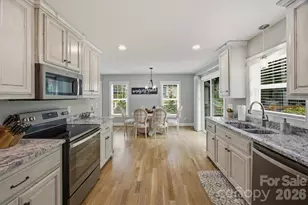 136 Maplewood Ct, Hudson, NC 28638 - Photo 17