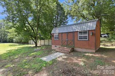 1300 Montgomery Avenue, Albemarle, NC 28001 - Photo 5