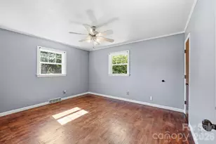 1300 Montgomery Ave, Albemarle, NC 28001 - Photo 11