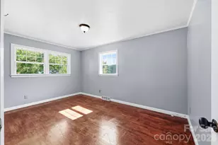1300 Montgomery Ave, Albemarle, NC 28001 - Photo 9