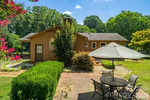 1433 Niagara Cir, Charlotte, NC 28214 - Photo 7