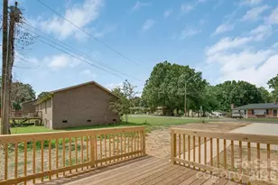 502 N Pine St, Cherryville, NC 28021 - Photo 23