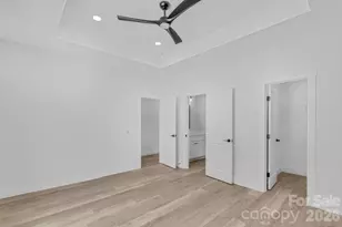 504 N Pine St, Cherryville, NC 28021 - Photo 9
