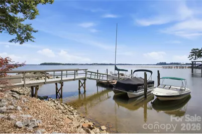 8247 Luckey Point Road, Denver, NC 28037 - Photo 15