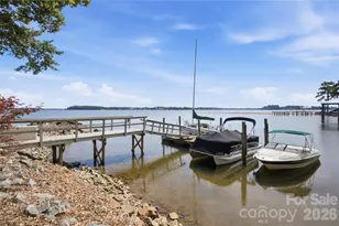 8247 Luckey Point Rd, Denver, NC 28037 - Photo 15