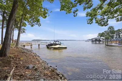 8247 Luckey Point Road, Denver, NC 28037 - Photo 17