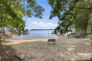 8247 Luckey Point Rd, Denver, NC 28037 - Photo 3