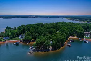 8247 Luckey Point Rd, Denver, NC 28037 - Photo 31