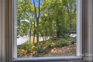 8247 Luckey Point Rd, Denver, NC 28037 - Photo 29