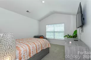 6005 Guildford Hill Ln, Charlotte, NC 28215 - Photo 19