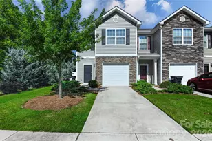 6005 Guildford Hill Ln, Charlotte, NC 28215 - Photo 1