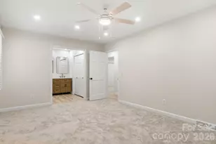 7030 Delta Lake Dr, Charlotte, NC 28215 - Photo 29