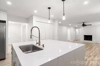 7030 Delta Lake Drive, Charlotte, NC 28215 - Photo 13
