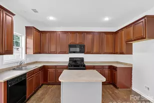 502 Drayton Hall Blvd, Duncan, SC 29334 - Photo 7