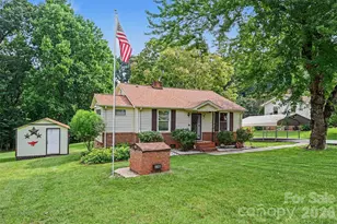 3748 Camp Stewart Rd, Charlotte, NC 28215 - Photo 23