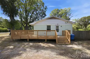 400 Olin Dr, Waxhaw, NC 28173 - Photo 1