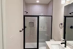 521 N Linwood Ave, Charlotte, NC 28216 - Photo 19