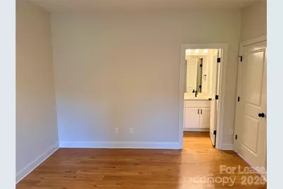 521 N Linwood Avenue, Charlotte, NC 28216 - Photo 15