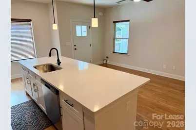 521 N Linwood Avenue, Charlotte, NC 28216 - Photo 7