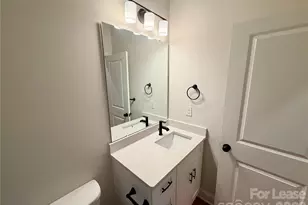 521 N Linwood Ave, Charlotte, NC 28216 - Photo 25