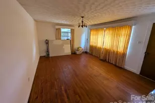 4835 Salisbury St, Hickory, NC 28601 - Photo 7