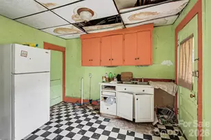 509 W 1st St, Winston Salem, NC 27101 - Photo 13