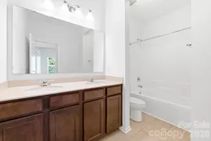 9631 Daufuskie Dr, Charlotte, NC 28278 - Photo 25