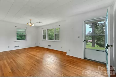 720 Mergans Lane, Hendersonville, NC 28791 - Photo 11