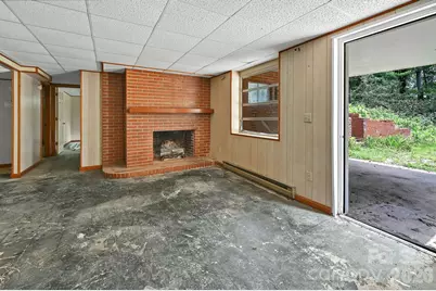 720 Mergans Lane, Hendersonville, NC 28791 - Photo 23