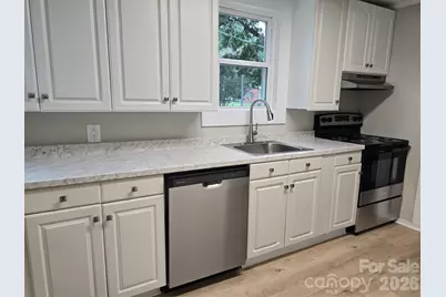 1729 Lakeview Drive, Statesville, NC 28677 - Photo 7
