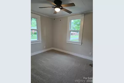 1729 Lakeview Drive, Statesville, NC 28677 - Photo 19