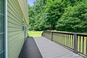 1470 Bear Creek Rd, Bakersville, NC 28705 - Photo 23