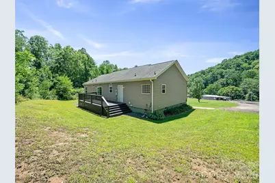 1470 Bear Creek Road, Bakersville, NC 28705 - Photo 25