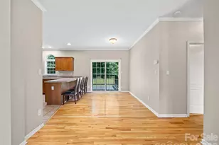 1470 Bear Creek Rd, Bakersville, NC 28705 - Photo 5