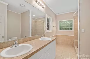 1470 Bear Creek Rd, Bakersville, NC 28705 - Photo 13