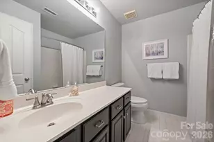1144 Hampton Gardens Ln, Charlotte, NC 28209 - Photo 37