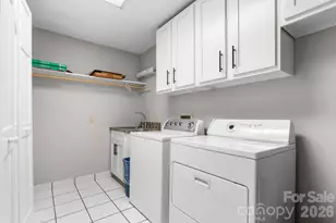 126 Rock Ledge Ln, Sugar Mountain, NC 28604 - Photo 27