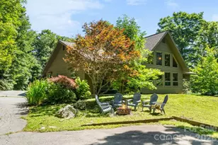 126 Rock Ledge Ln, Sugar Mountain, NC 28604 - Photo 1