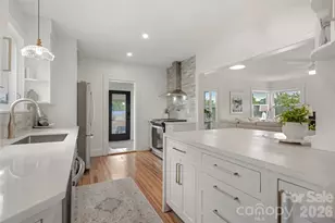 10 Springdale Rd, Asheville, NC 28805 - Photo 3