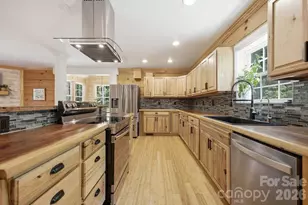 17 Northside Dr, Asheville, NC 28804 - Photo 15