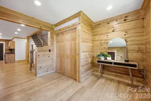 17 Northside Dr, Asheville, NC 28804 - Photo 9