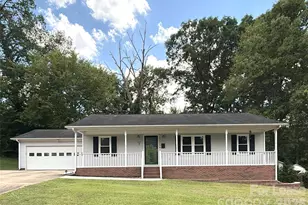 205 W Nims Ave, Mount Holly, NC 28120 - Photo 1