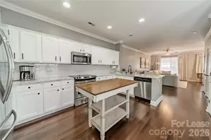 419 Hurston Circle, Charlotte, NC 28208 - Photo 7
