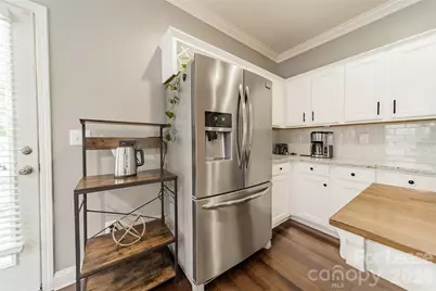 419 Hurston Circle, Charlotte, NC 28208 - Photo 17