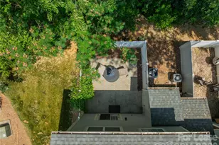 419 Hurston Circle, Charlotte, NC 28208 - Photo 23